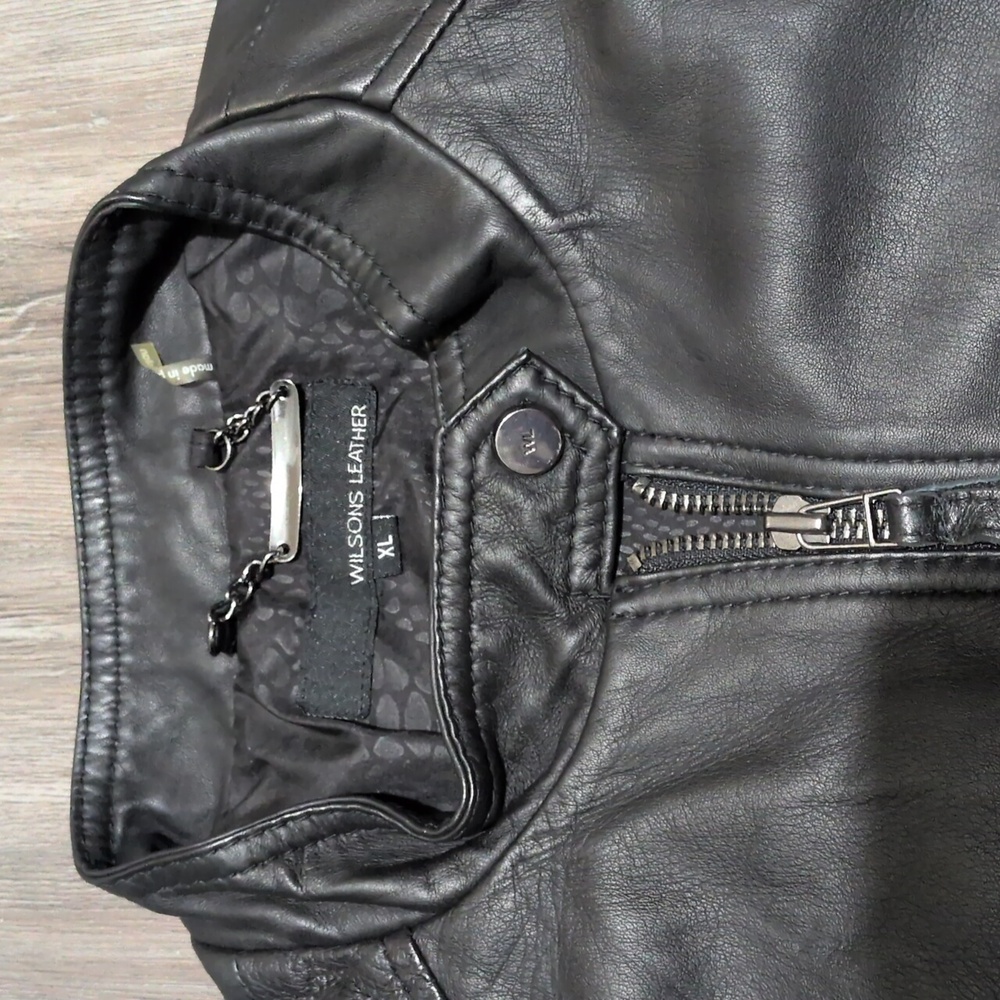SOLD Wilson's Leather Women's Genuine Leather Jacket Sz XL Moto Biker - Picture 5 of 7